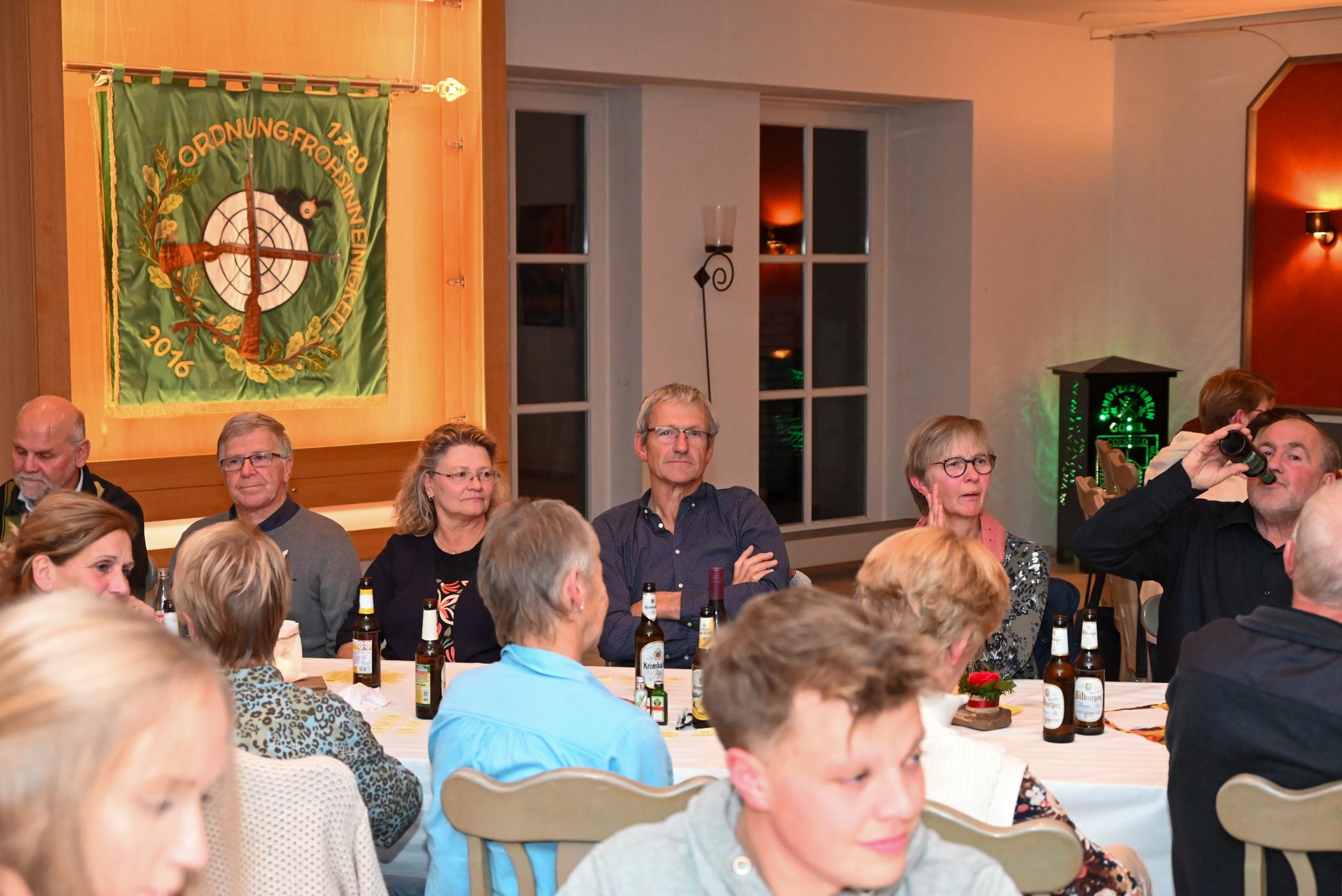 Gelungener Kameradschaftsabend des Schützenvereins